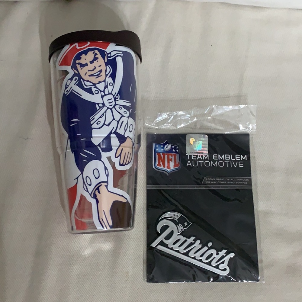 NFL Patriots Team Automotive Emblem & Tervis Cup